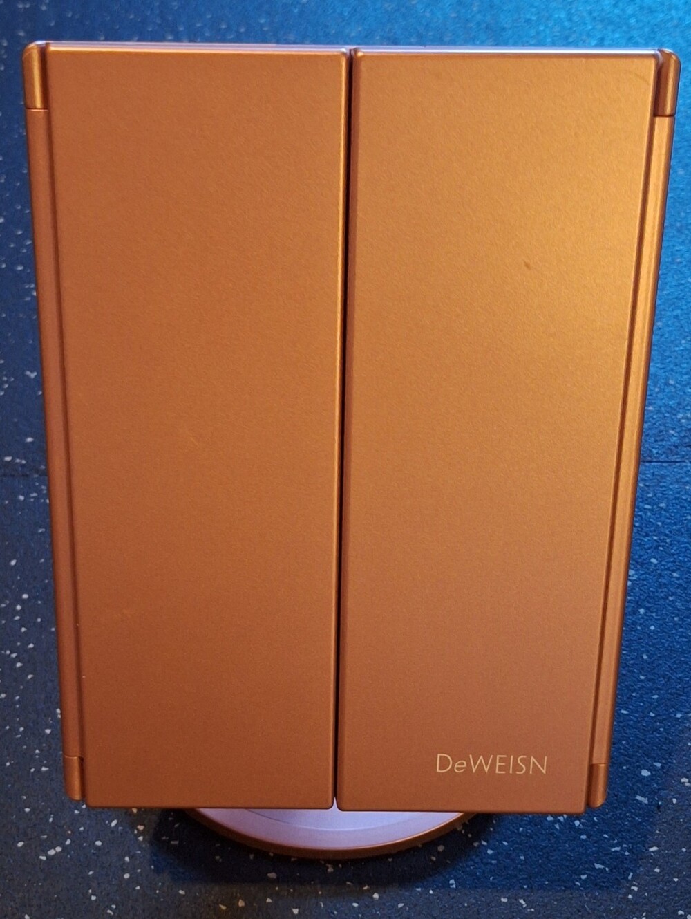 deweisn Dresser Mount Tri-Fold Lighted Vanity Mirror with 21 LED Lights